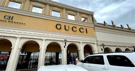 outlet gucci a molfetta|outlet gucci.